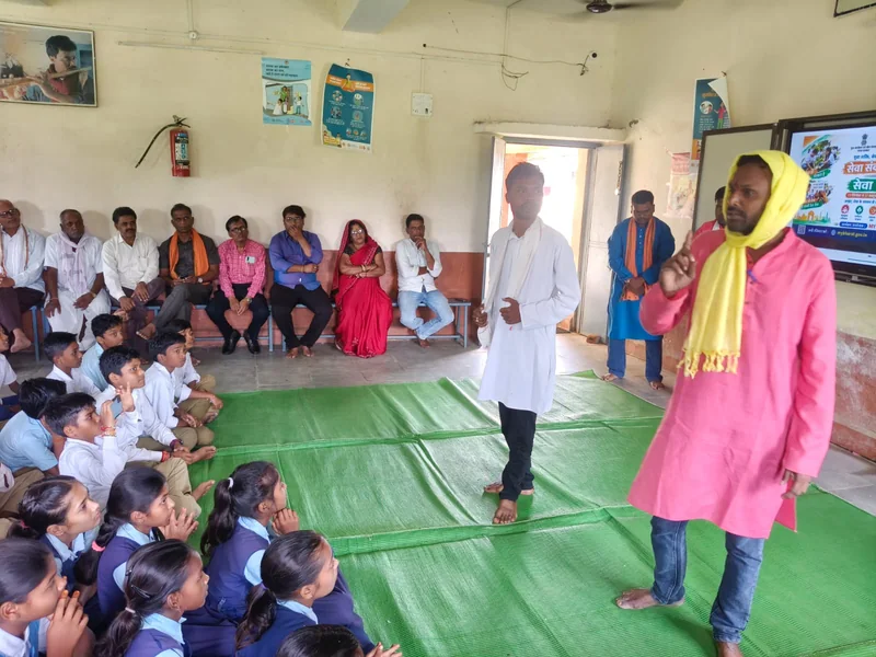 नमो सेवा-अनकही कहानियां के तहत चिचोली और पाढर में हुआ नाट्य मंचन
